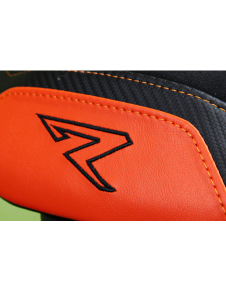 Funda de asiento compatible - KTM 1390 Super Duke R  2024 - 2025 - mod Kalix special Velvet Comfort System
