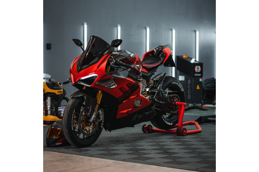 Housse de selle compatible - Ducati Panigale V4 2018 - 2024 - mod Special Edition Velvet